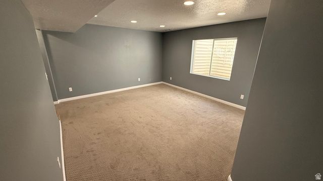 12446 S MOSSBERG DR, Herriman, UT 84096