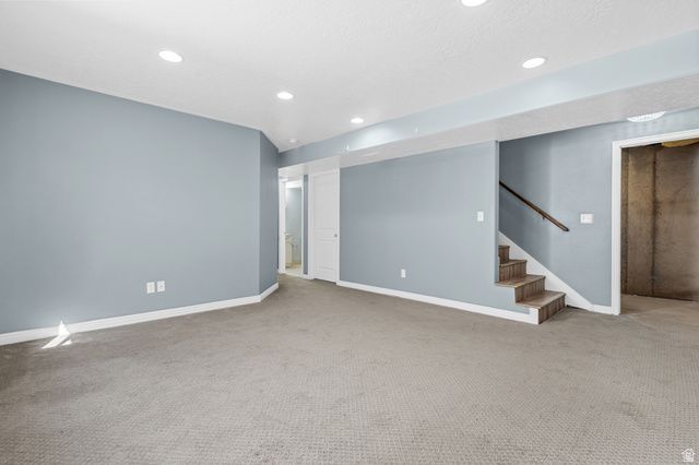 12446 S MOSSBERG DR, Herriman, UT 84096