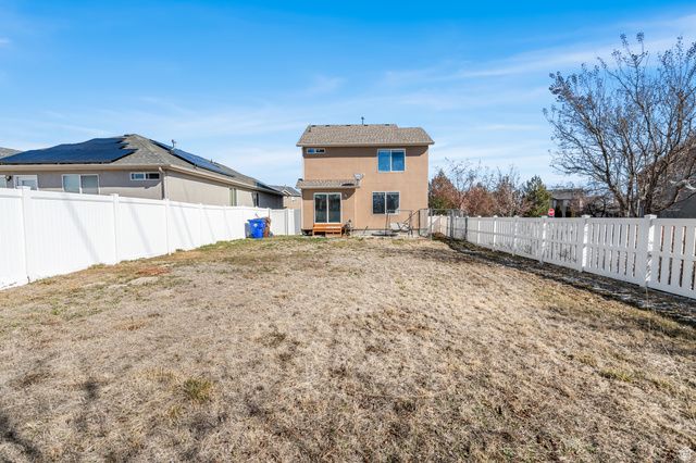 12446 S MOSSBERG DR, Herriman, UT 84096