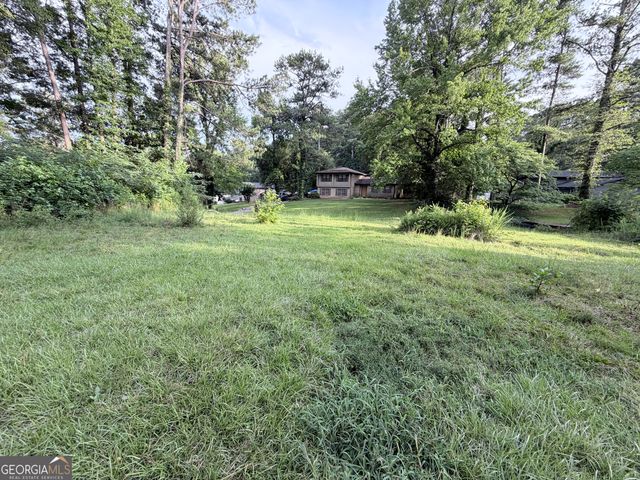 4948 Mountain Valley Drive, Stone Mountain, GA 30088