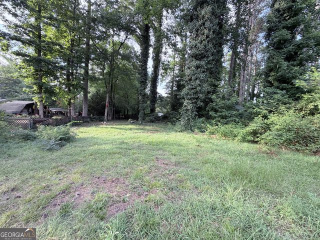 4948 Mountain Valley Drive, Stone Mountain, GA 30088