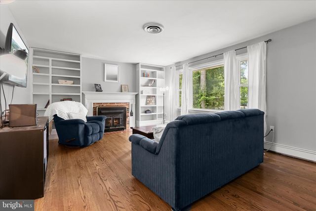 15901 BOND MILL RD, Laurel, MD 20707