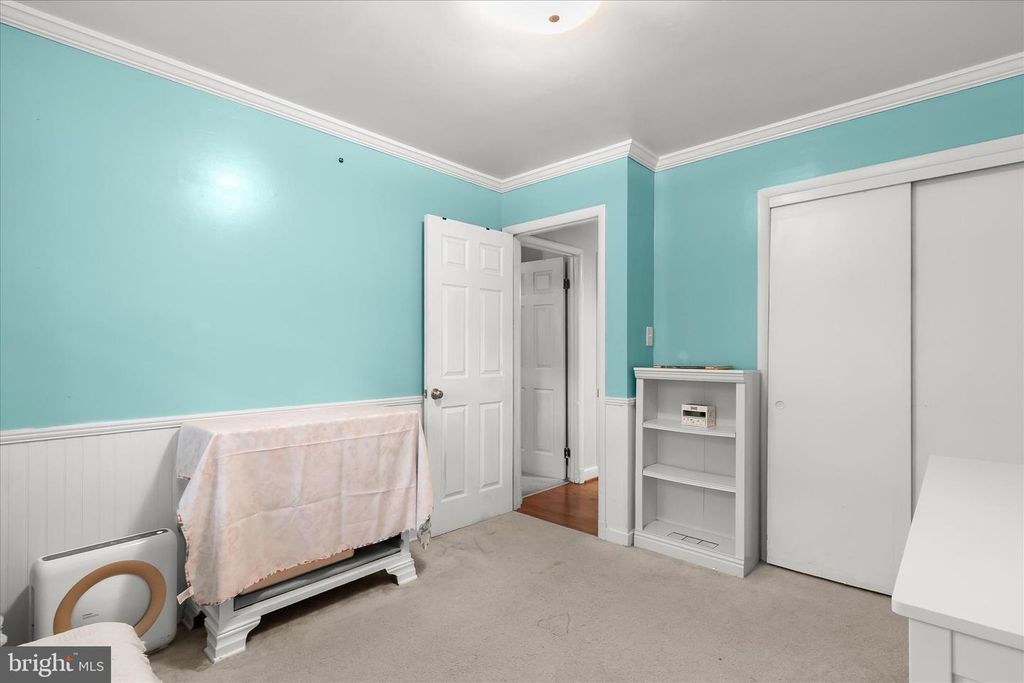 Image 16 of property listing at 15901 BOND MILL RD, Laurel, MD 20707
