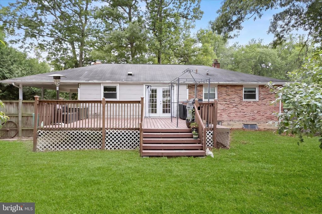Image 23 of property listing at 15901 BOND MILL RD, Laurel, MD 20707