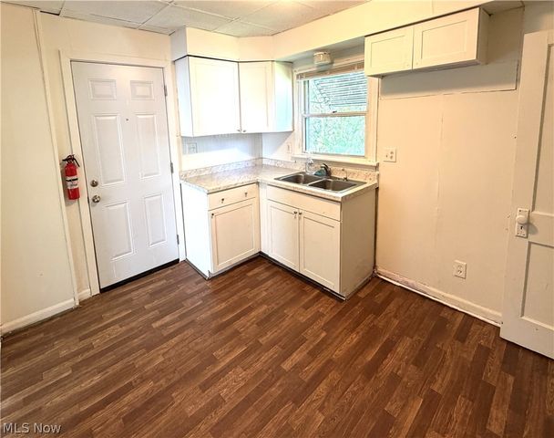 1322 Wellesley Avenue, Steubenville, OH 43952
