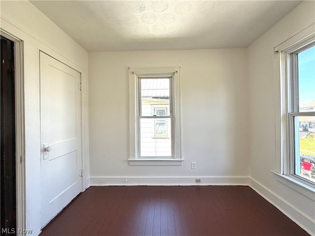 1322 Wellesley Avenue, Steubenville, OH 43952