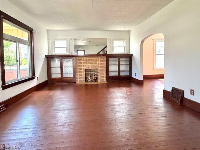 1322 Wellesley Avenue, Steubenville, OH 43952