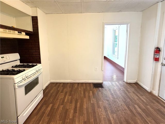 1322 Wellesley Avenue, Steubenville, OH 43952