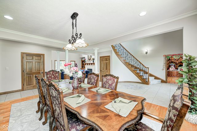 4181 Whitetail Woods Drive, Bargersville, IN 46106