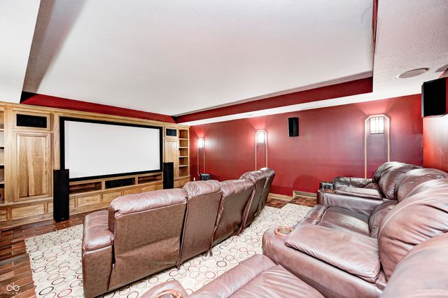 4181 Whitetail Woods Drive, Bargersville, IN 46106