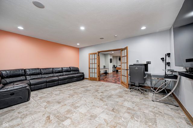 4181 Whitetail Woods Drive, Bargersville, IN 46106