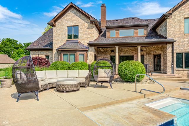 4181 Whitetail Woods Drive, Bargersville, IN 46106