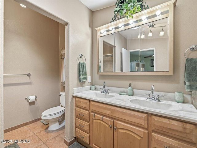 424 N Salero View Road, Vail, AZ 85641