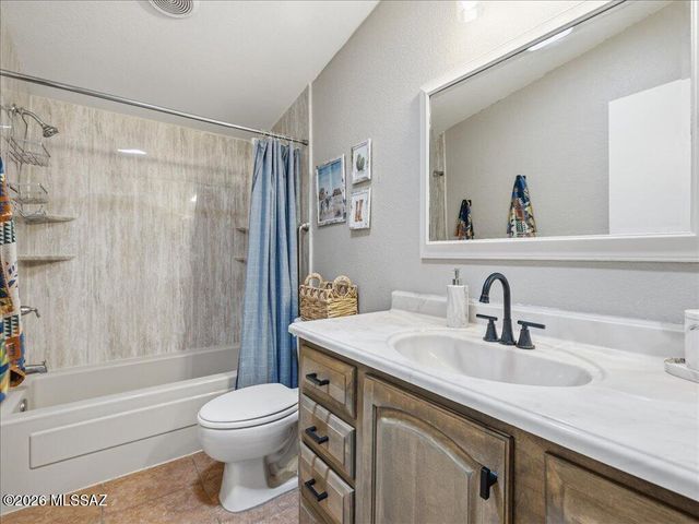 424 N Salero View Road, Vail, AZ 85641