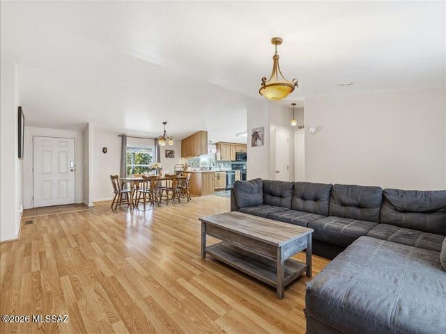 424 N Salero View Road, Vail, AZ 85641