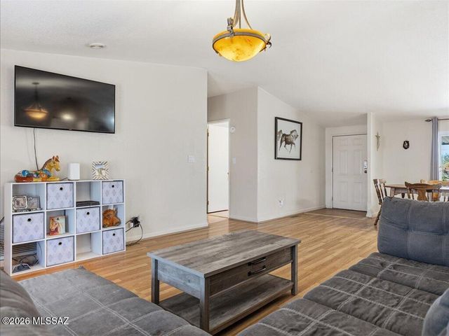 424 N Salero View Road, Vail, AZ 85641