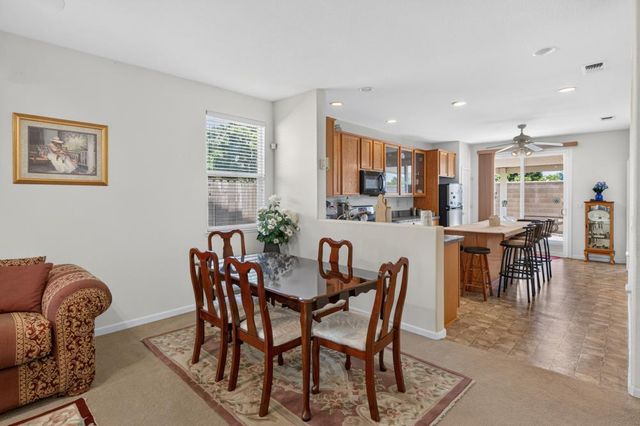 8888 Billfish Way, Sacramento, CA 95828