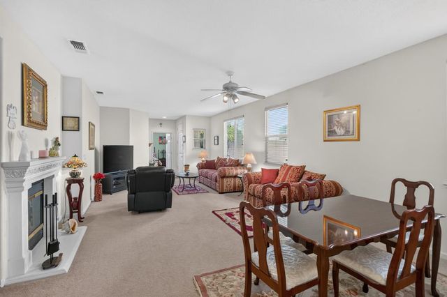 8888 Billfish Way, Sacramento, CA 95828