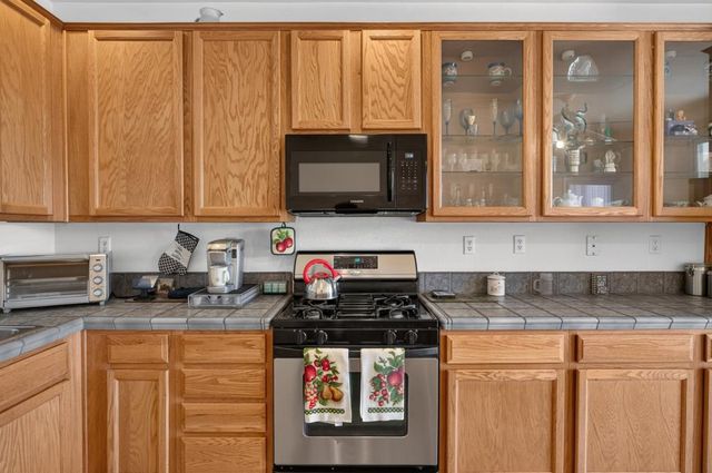 8888 Billfish Way, Sacramento, CA 95828