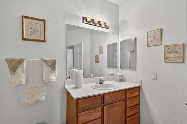 8888 Billfish Way, Sacramento, CA 95828