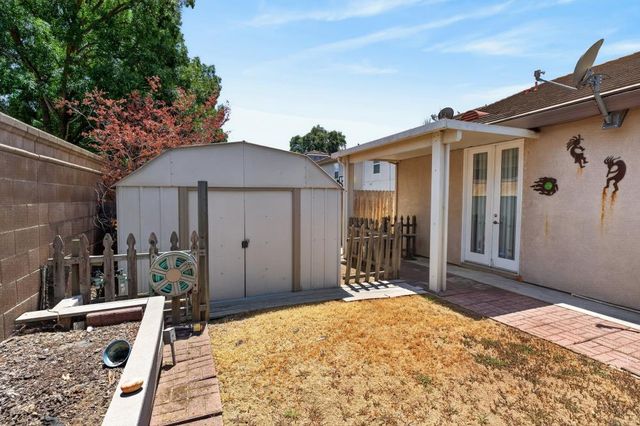 8888 Billfish Way, Sacramento, CA 95828