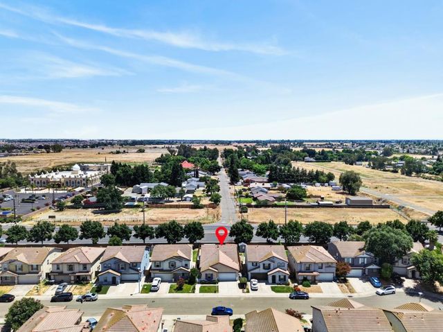 8888 Billfish Way, Sacramento, CA 95828