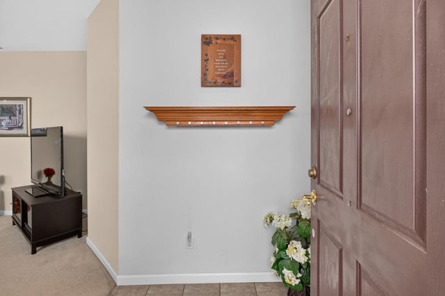 8888 Billfish Way, Sacramento, CA 95828