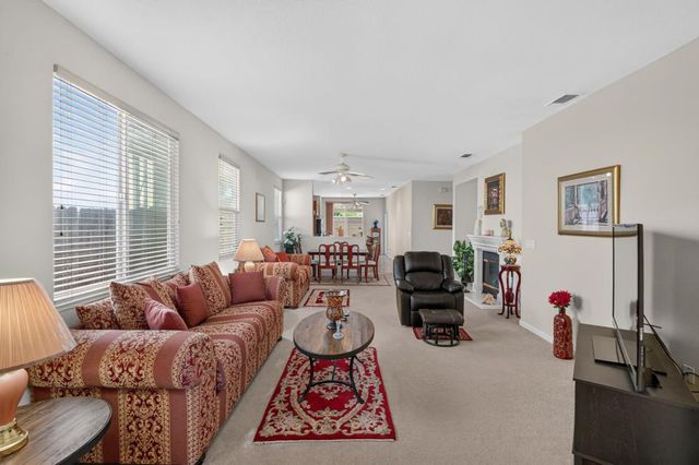 8888 Billfish Way, Sacramento, CA 95828