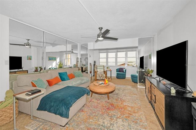 622 EDGEWATER DRIVE 523, Dunedin, FL 34698