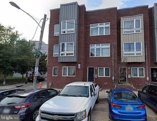 2018 TRENTON AVE, Philadelphia, PA 19125