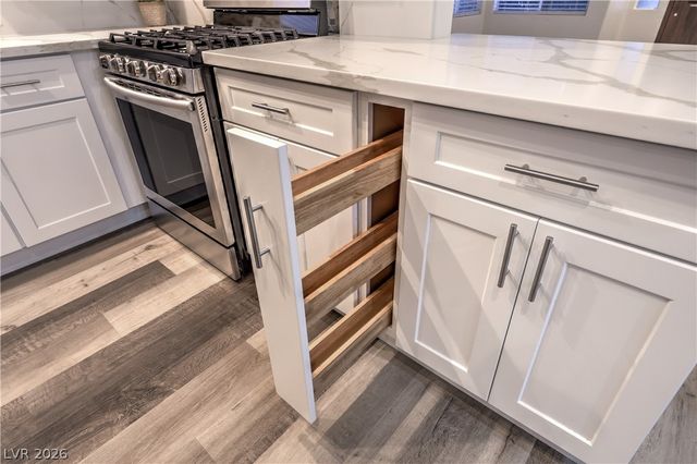 8233 West Rochelle Avenue, Las Vegas, NV 89147