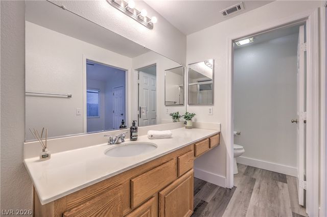 8233 West Rochelle Avenue, Las Vegas, NV 89147