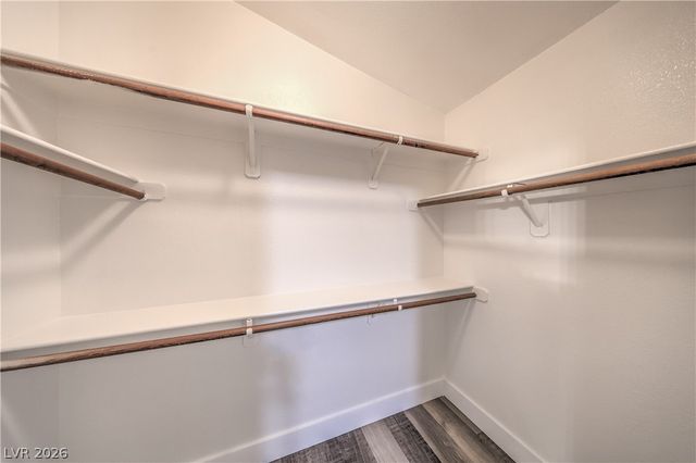 8233 West Rochelle Avenue, Las Vegas, NV 89147