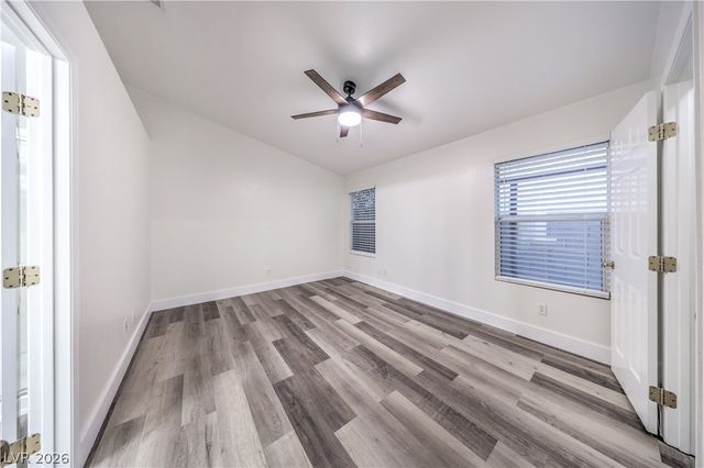 8233 West Rochelle Avenue, Las Vegas, NV 89147