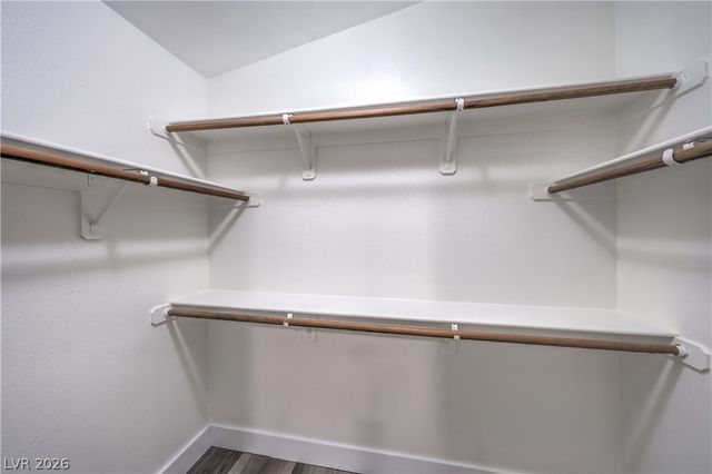 8233 West Rochelle Avenue, Las Vegas, NV 89147