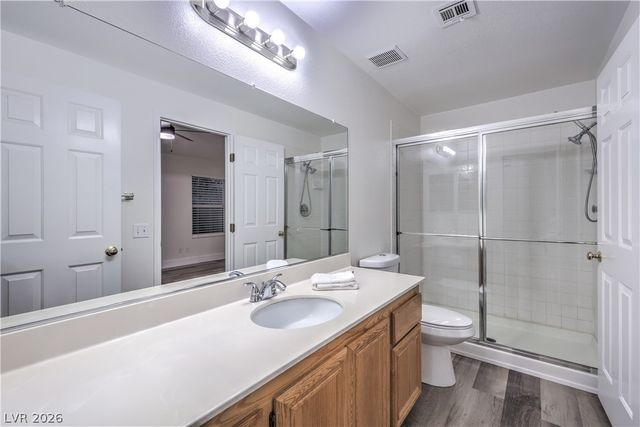 8233 West Rochelle Avenue, Las Vegas, NV 89147