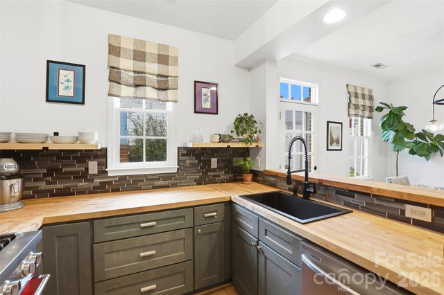 13911 Cinnabar Place, Huntersville, NC 28078
