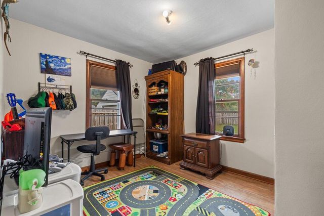 727 S Indiana AVENUE, West Bend, WI 53095