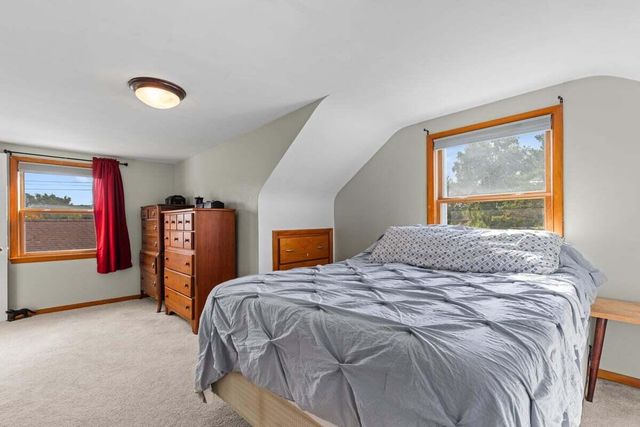 727 S Indiana AVENUE, West Bend, WI 53095