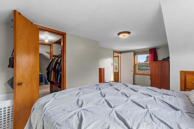 727 S Indiana AVENUE, West Bend, WI 53095