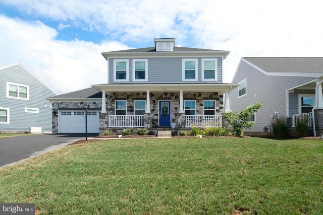 172 SUSSEX DR, State College, PA 16801