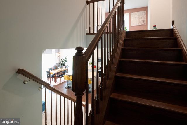 172 SUSSEX DR, State College, PA 16801