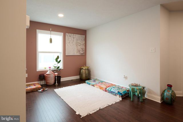 172 SUSSEX DR, State College, PA 16801