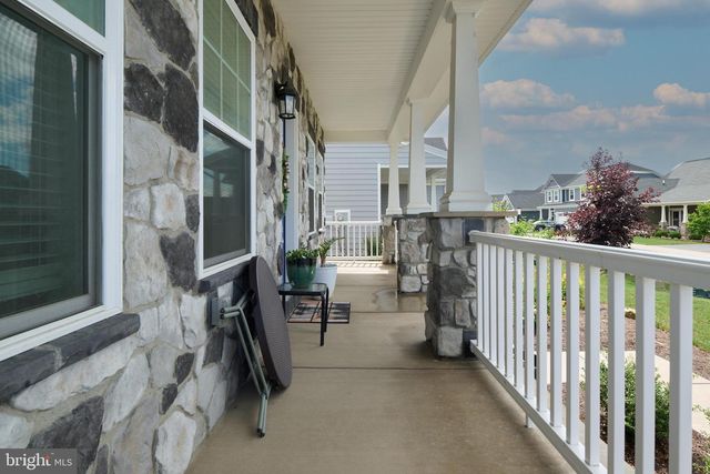 172 SUSSEX DR, State College, PA 16801