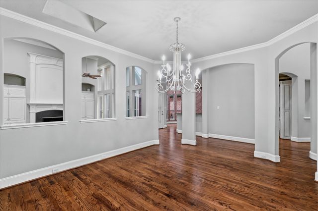 11831 Brookhill Lane, Dallas, TX 75230