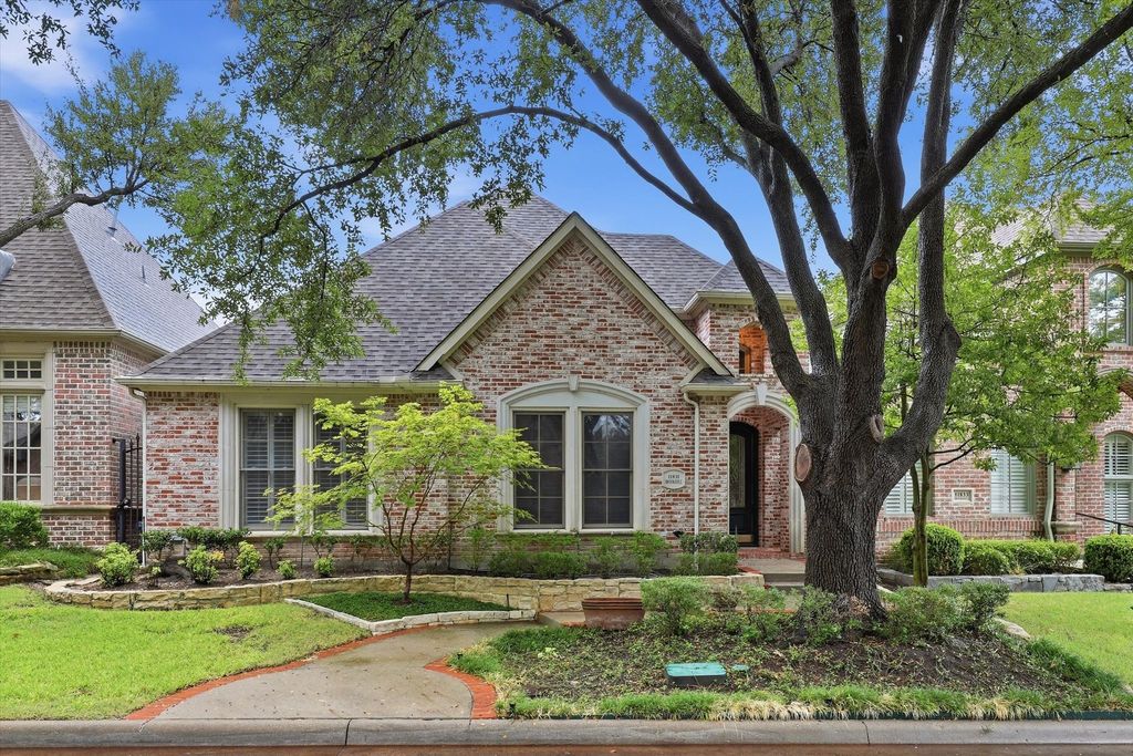 11831 Brookhill Lane, Dallas, TX 75230