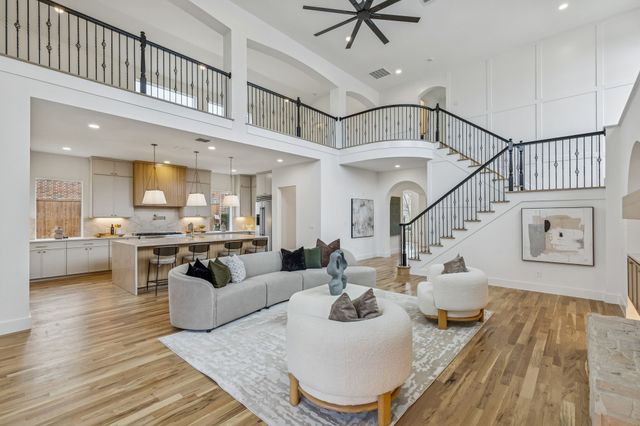 1209 Queen Peggy Lane, Lewisville, TX 75056