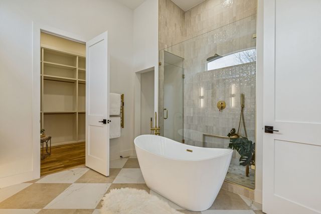 1209 Queen Peggy Lane, Lewisville, TX 75056