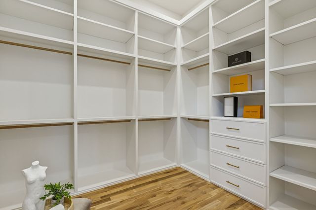 1209 Queen Peggy Lane, Lewisville, TX 75056