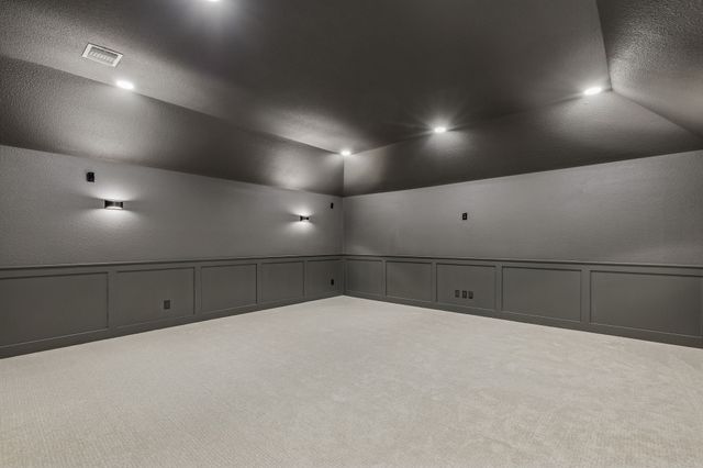 1209 Queen Peggy Lane, Lewisville, TX 75056